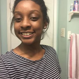 Meet your Posher, Keisha